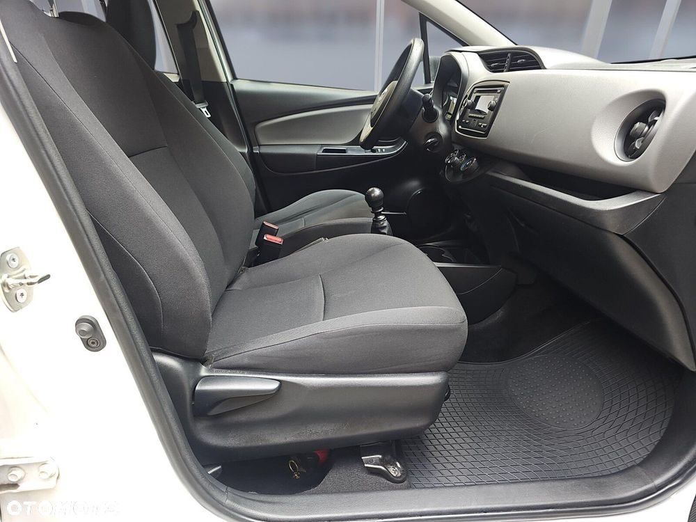 Toyota Yaris 1.5 Active - 9