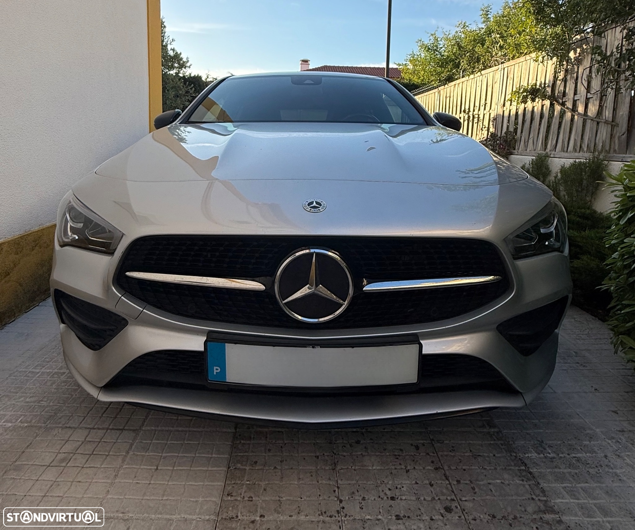 Mercedes-Benz CLA 250 e Shooting Brake AMG Line - 4