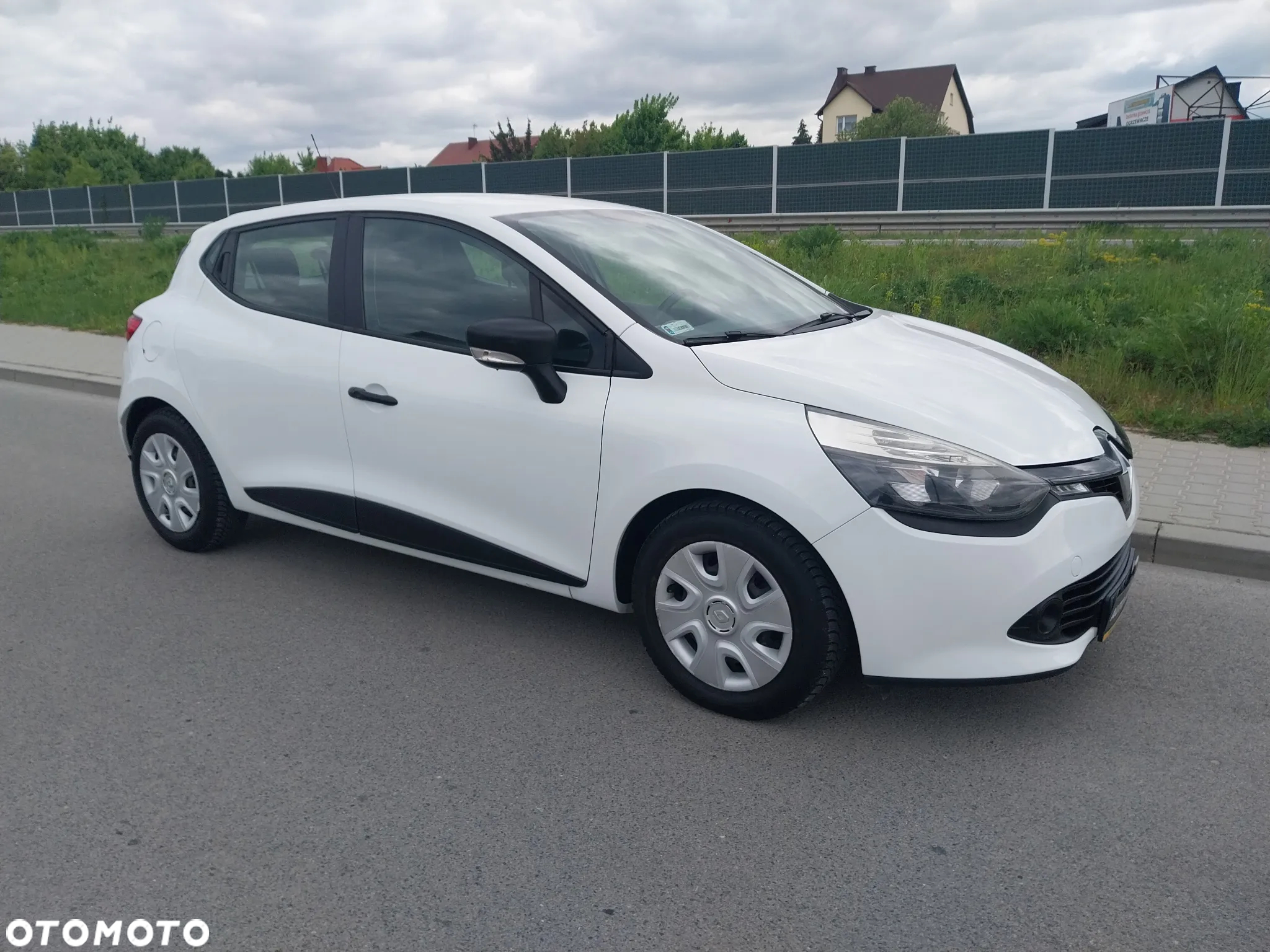 Renault Clio 1.5 dCi Energy Alize EU6 - 24