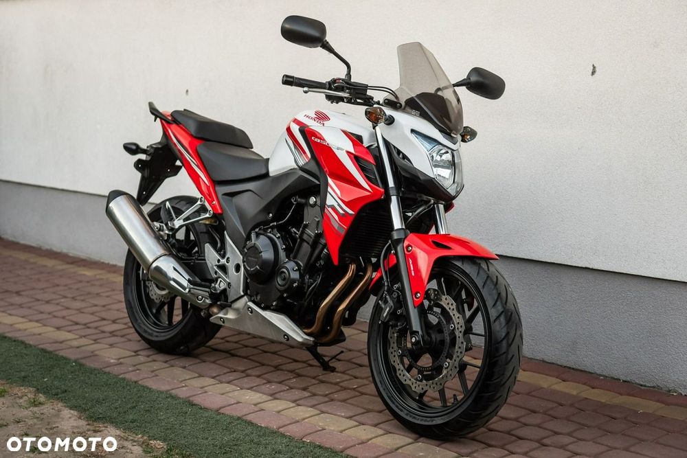 Honda CB - 1
