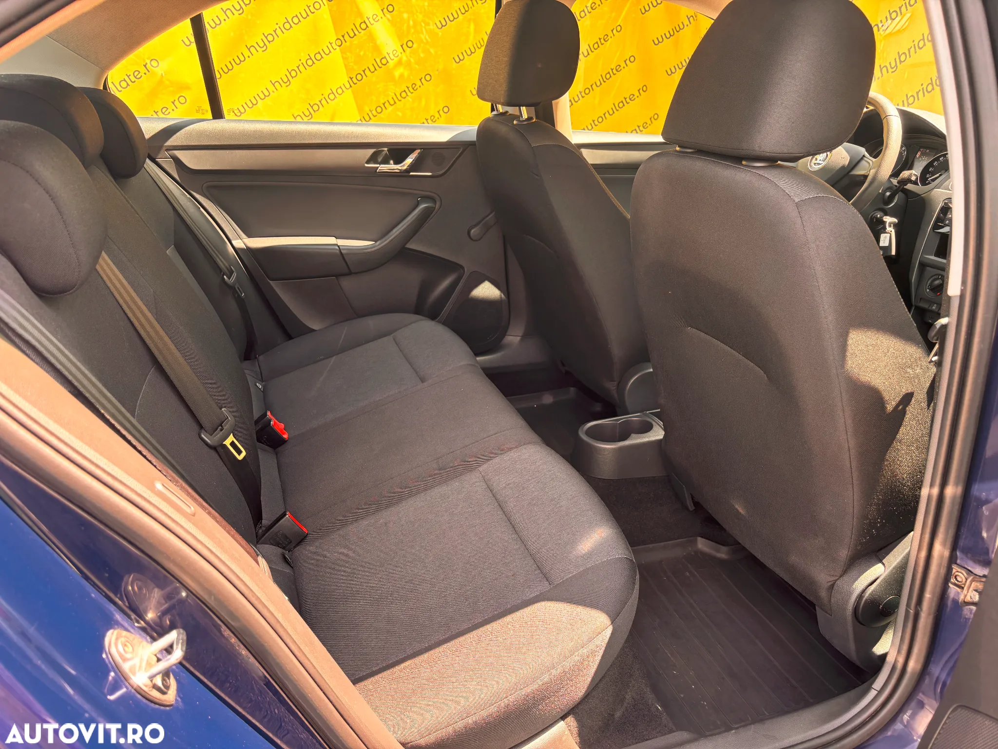 Skoda RAPID 1.6 TDI Ambition - 20