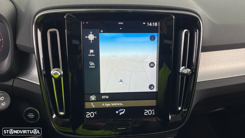 Volvo XC 40 2.0 D4 Momentum Plus AWD - 12