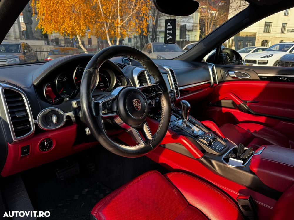 Porsche Cayenne Diesel Tiptronic S - 10