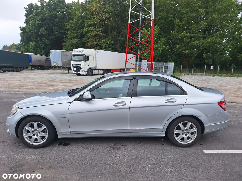 Mercedes-Benz Klasa C 200 Kompressor Special Edition - 2
