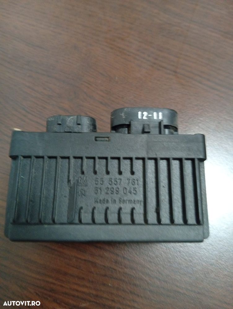 Releu bujii OPEL ASTRA J P10 2009 - 2015 51299045 - 3
