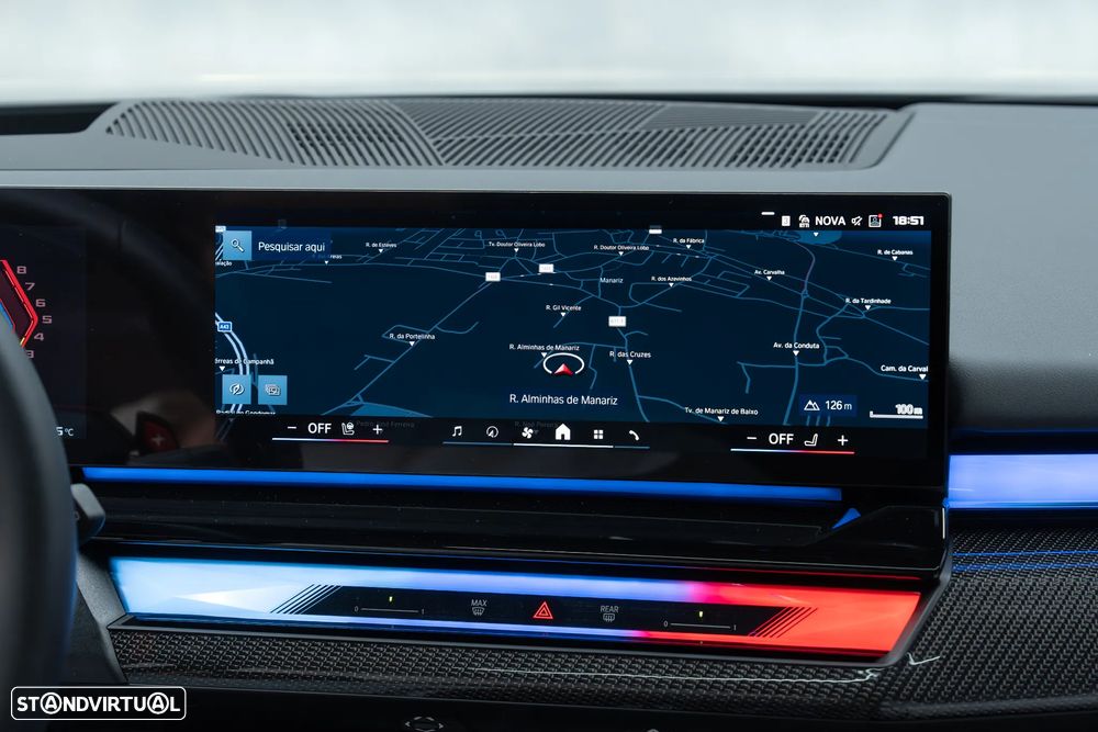 BMW M5 Touring xDrive - 38