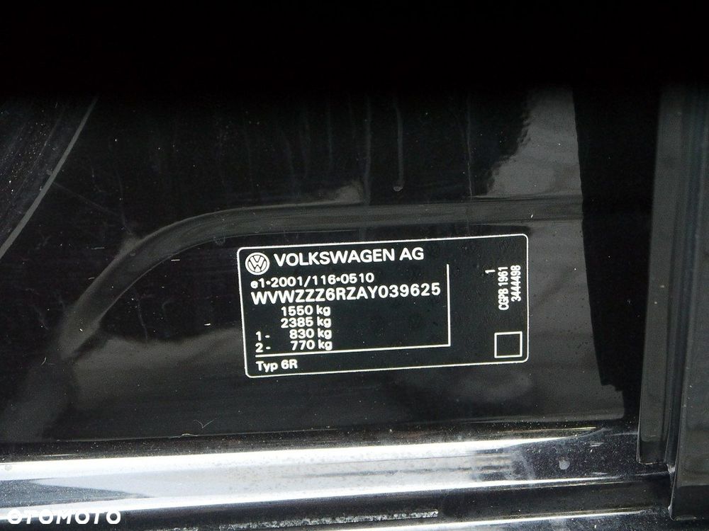 Volkswagen Polo 1.2 MATCH - 27