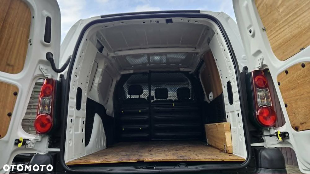 Citroën BERLINGO - 11