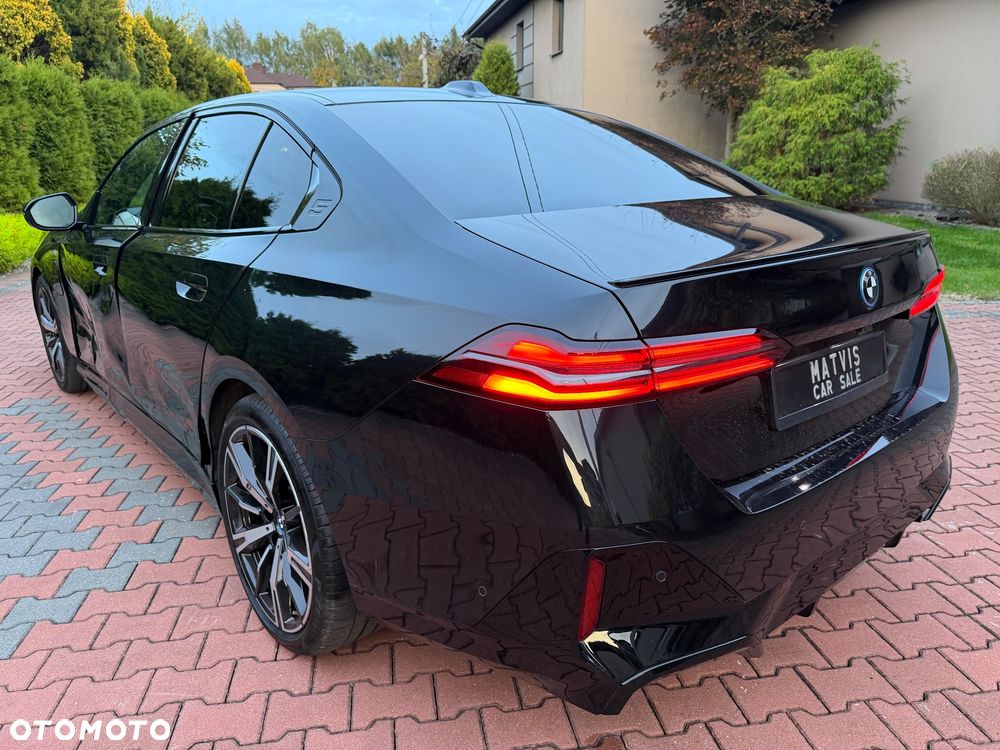 BMW Seria 5 530e M Sport sport - 4