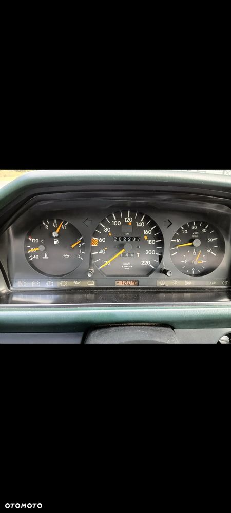 Mercedes-Benz W124 (1984-1993) - 9