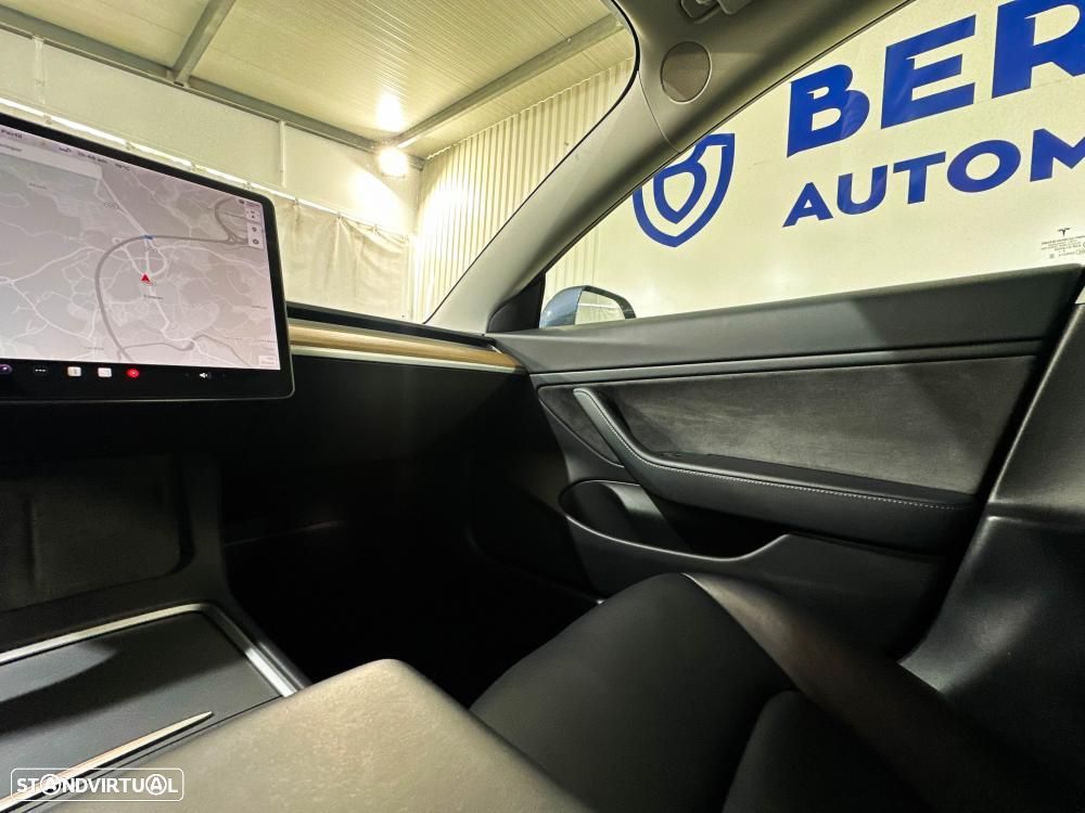 Tesla Model 3 Long Range AWD Dual Motor - 41