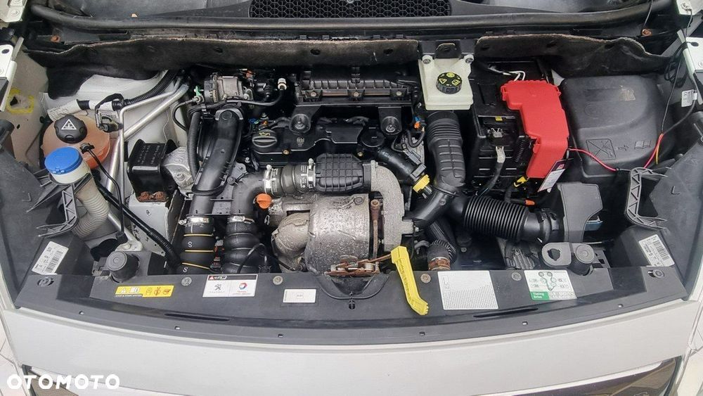 Peugeot Partner - 11