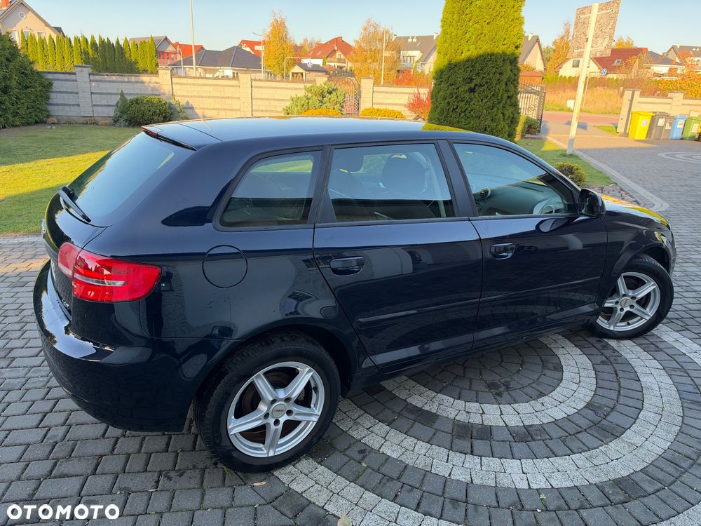Audi A3 Sportback 1.4 TFSI Attraction - 10