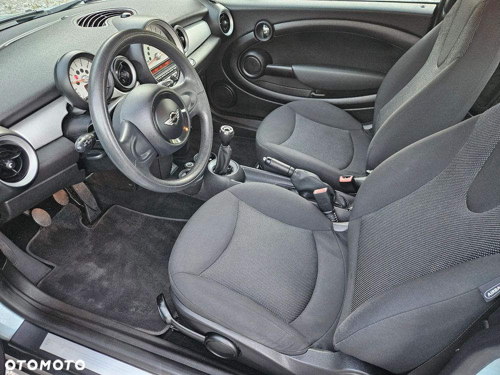 MINI Cooper - 11