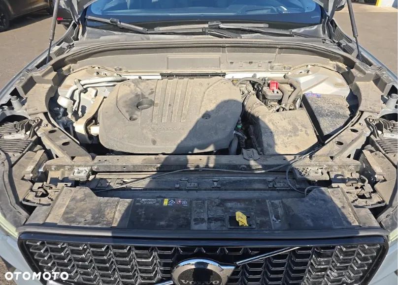 Volvo XC 60 B5 B AWD Ultimate Dark - 13