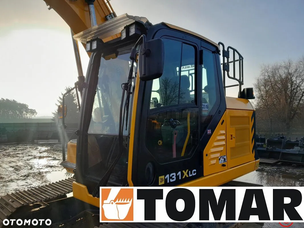 JCB 131X - 12