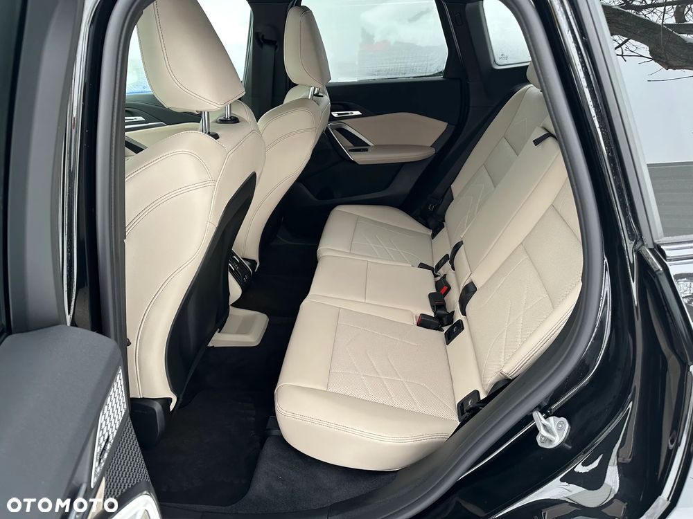 2024 BMW X1, photograph 7
