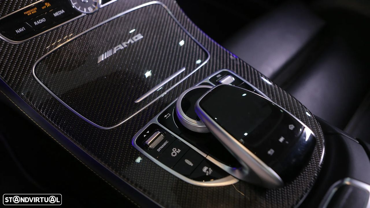 Mercedes-Benz E 63 AMG S 4-Matic+ - 34