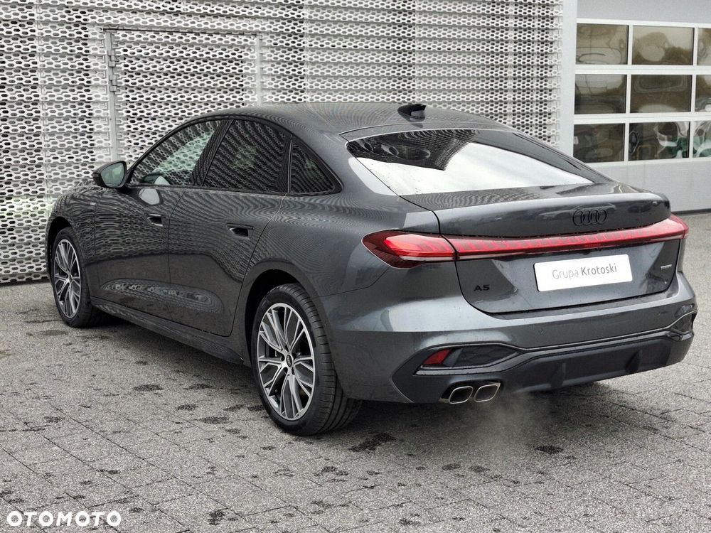 Audi A5 Limousine - 5