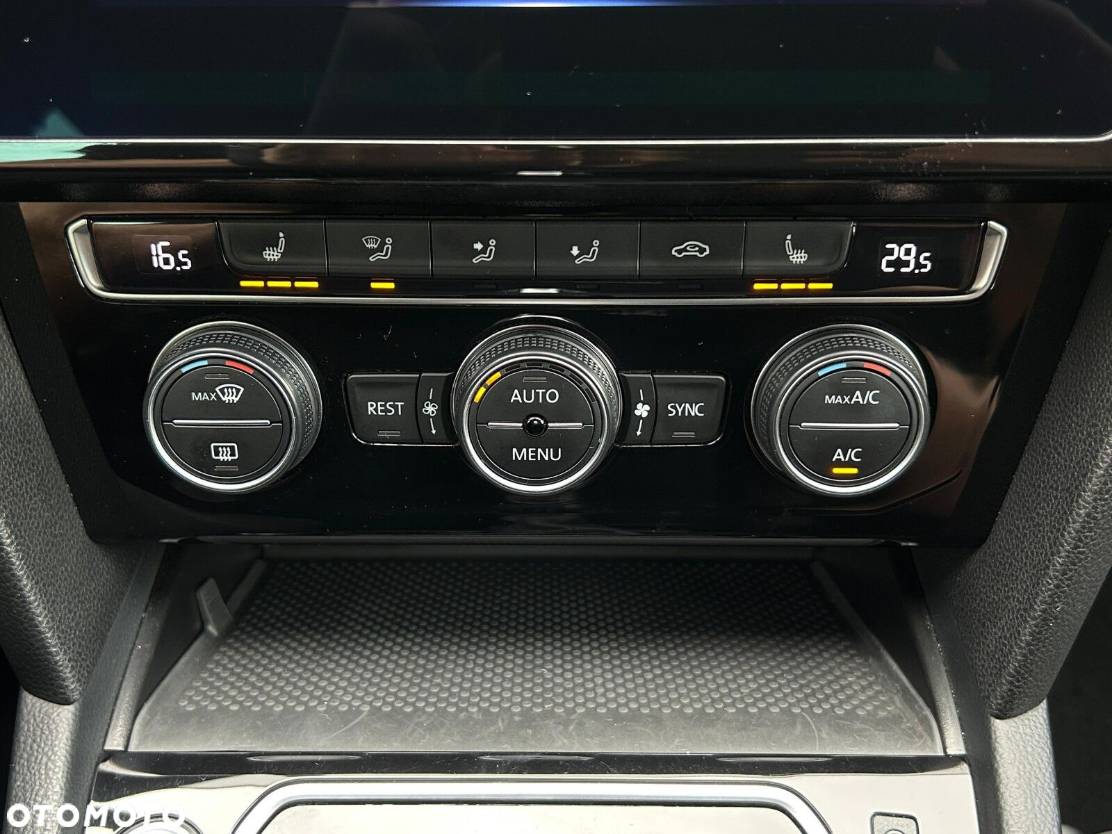 Volkswagen Passat 2.0 TSI Elegance DSG - 27