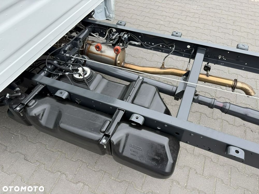 Iveco Daily 35S18 H - 12