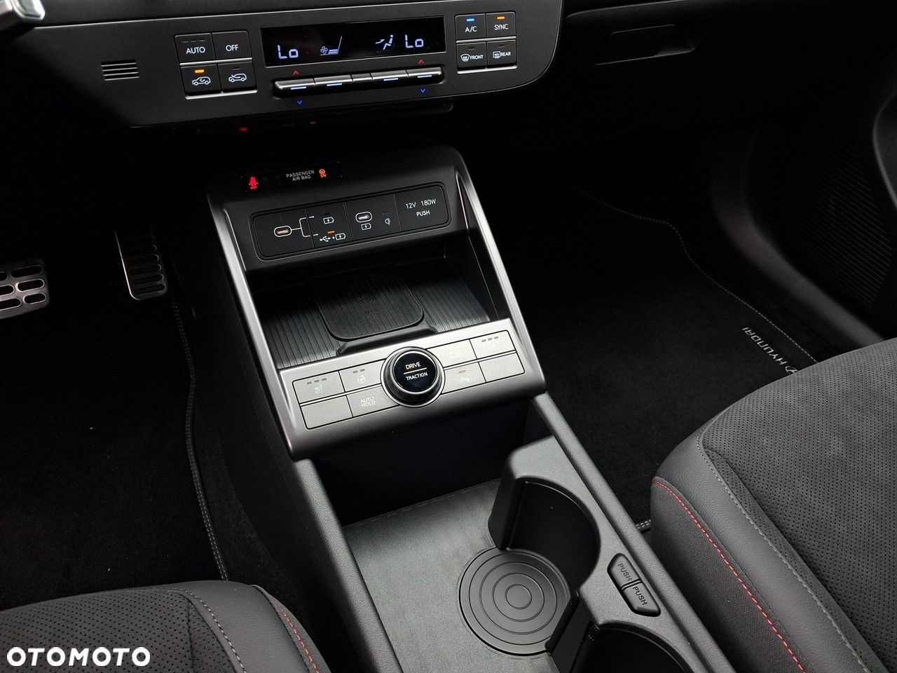 Hyundai Kona - 22