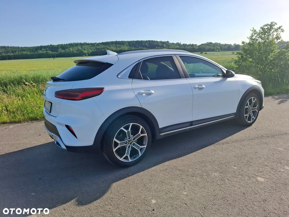 Kia XCeed 1.6 CRDi mHEV L Business Line DCT - 8