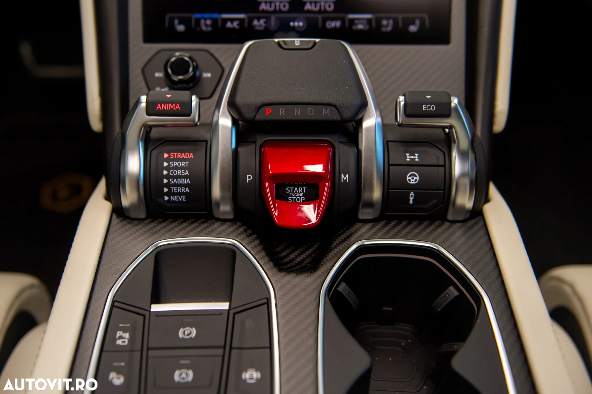Lamborghini URUS - 28