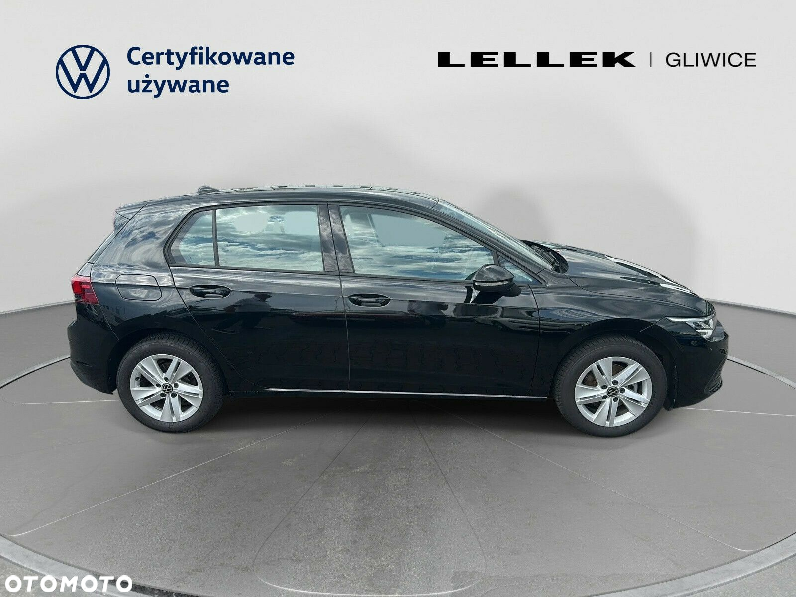 Volkswagen Golf - 3