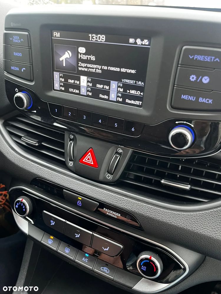 Hyundai i30 1.4 Classic + - 4