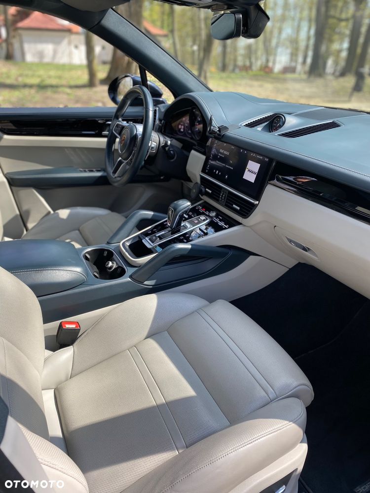Porsche Cayenne S - 8