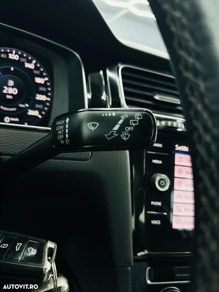 Volkswagen Golf 1.4 TSI BlueMotion Technology Edition - 30