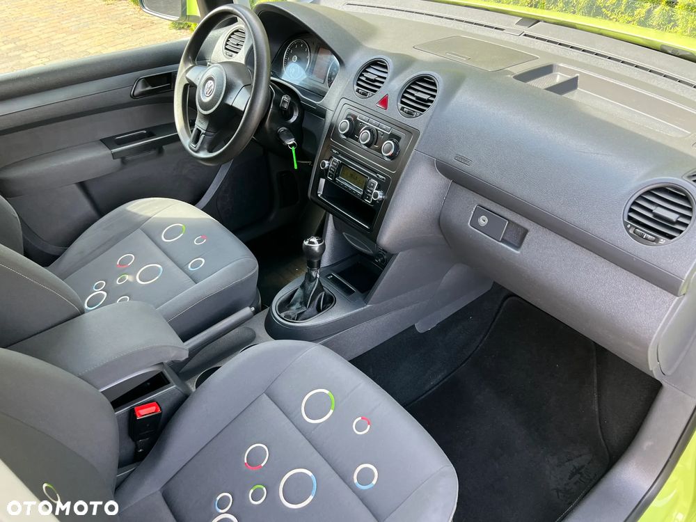 Volkswagen Caddy - 25