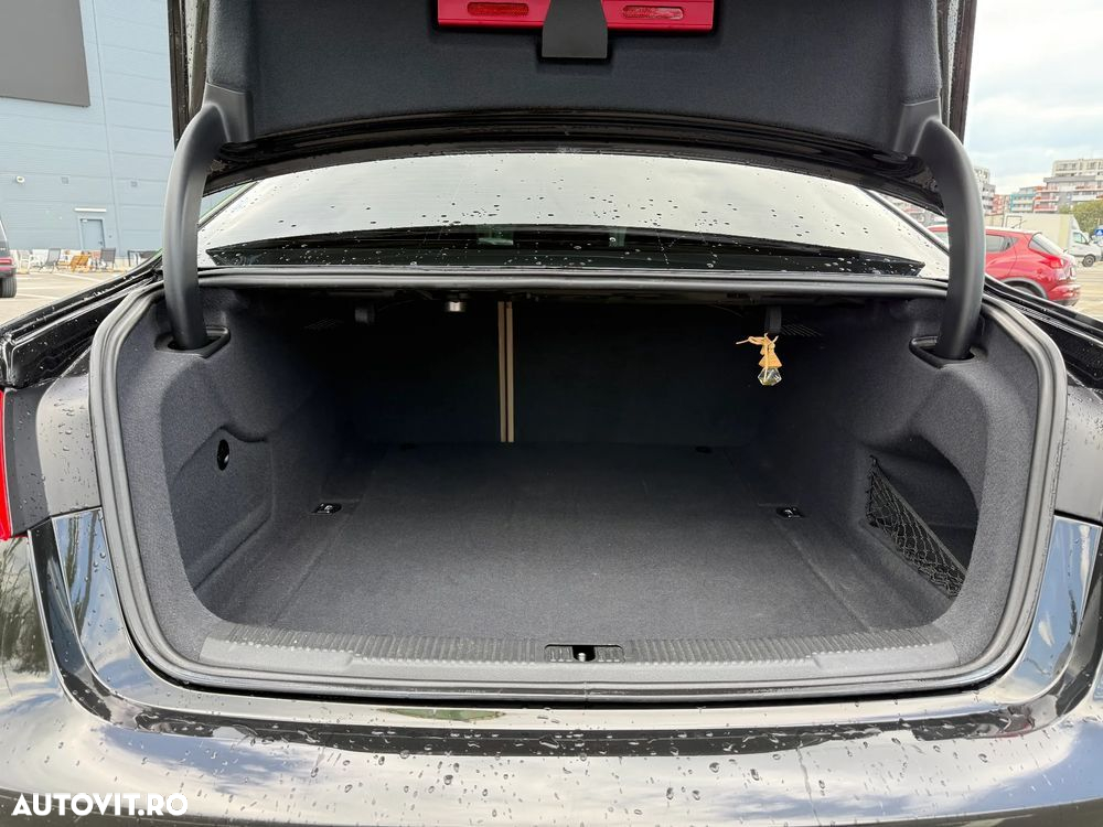 Audi A6 2.0 TDI Multitronic - 22