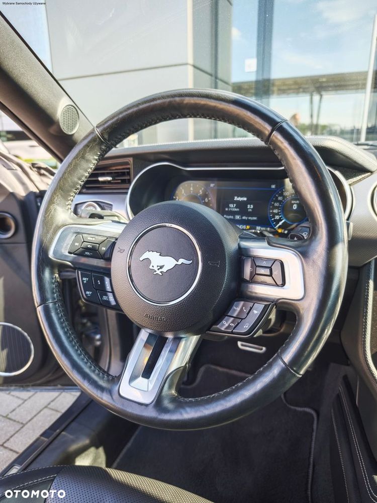 Ford Mustang - 19