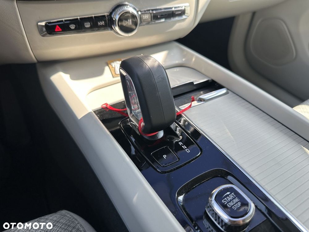 Volvo XC 60 - 20