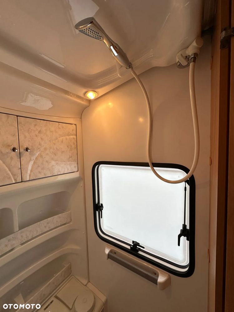 Hobby 500 KMFE z napędem i nową markizą. DMC 1400 kg !! RATY !! - 37