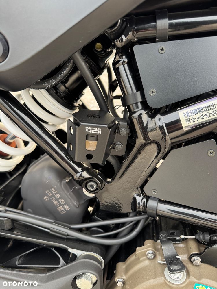 Husqvarna Svartpilen - 5