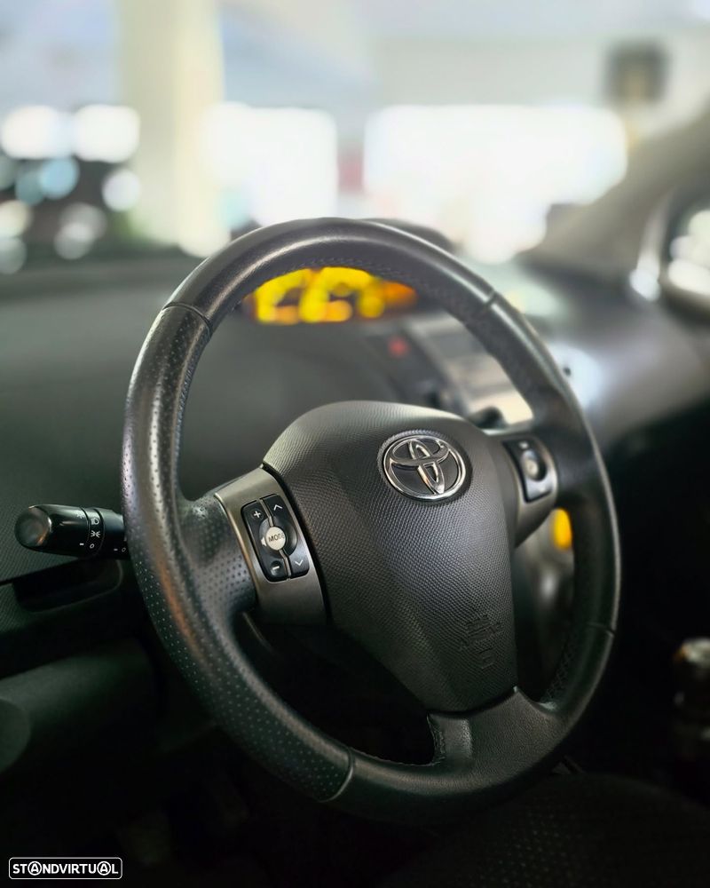 Toyota Yaris 1.4 D-4D AC - 15