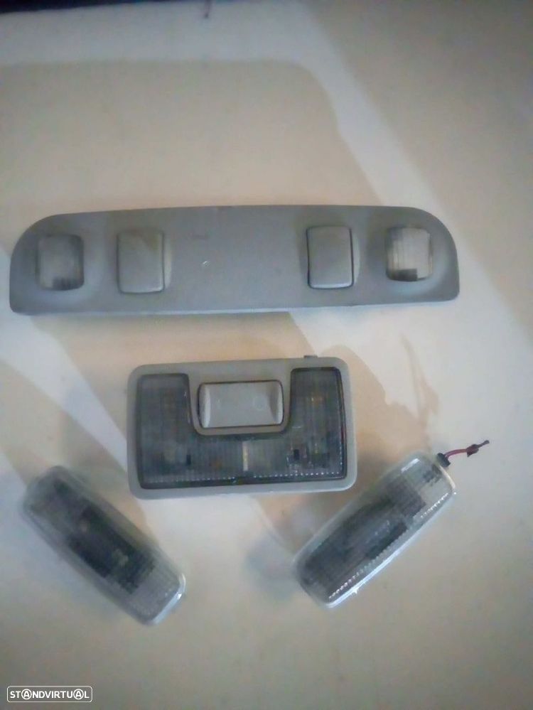 Luzes Do Teto Audi A4 (8E2, B6) - 2