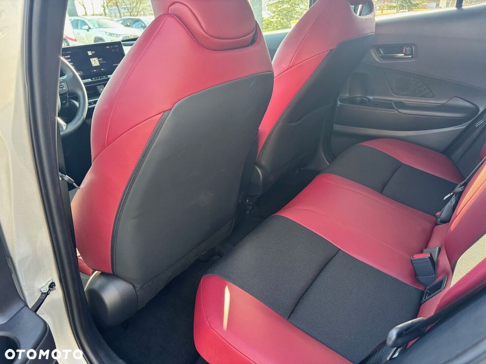 Toyota C-HR - 22