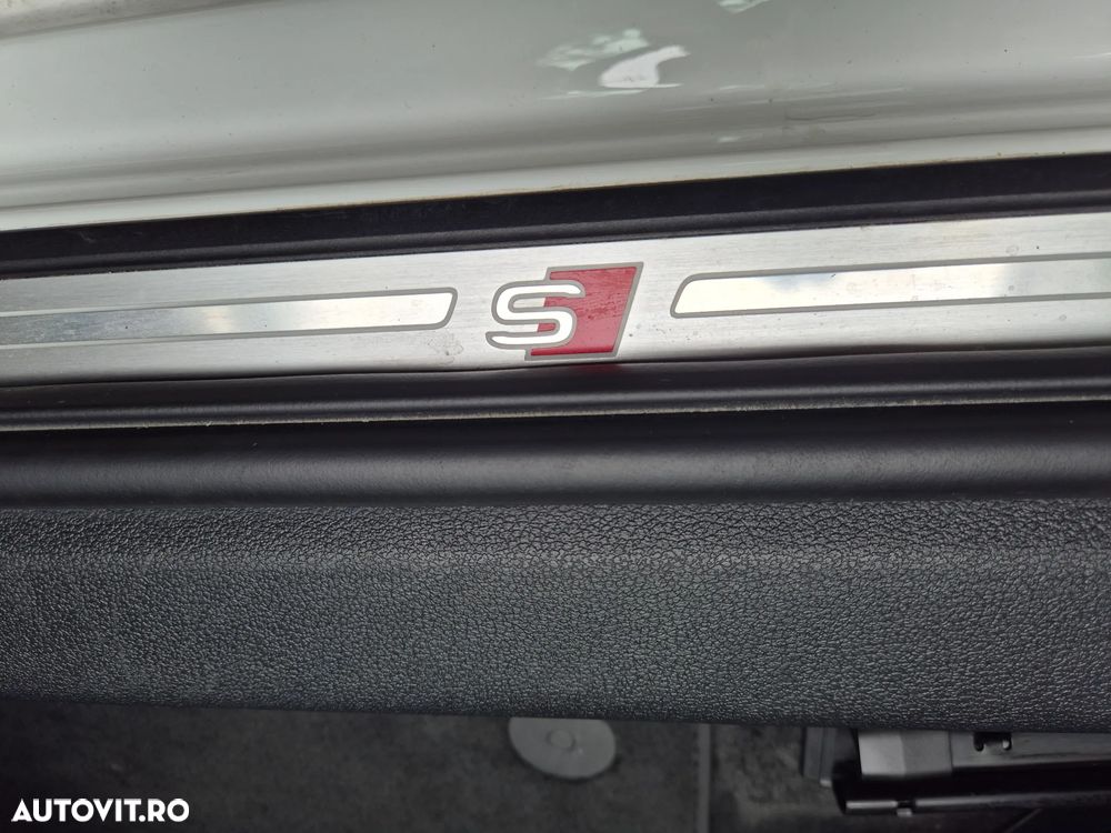 Audi A4 Limuzina 40 TFSI S tronic S line - 20