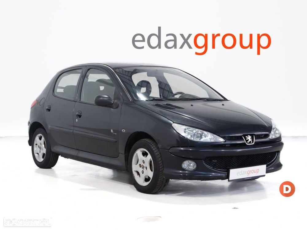 Peugeot 206 - 1