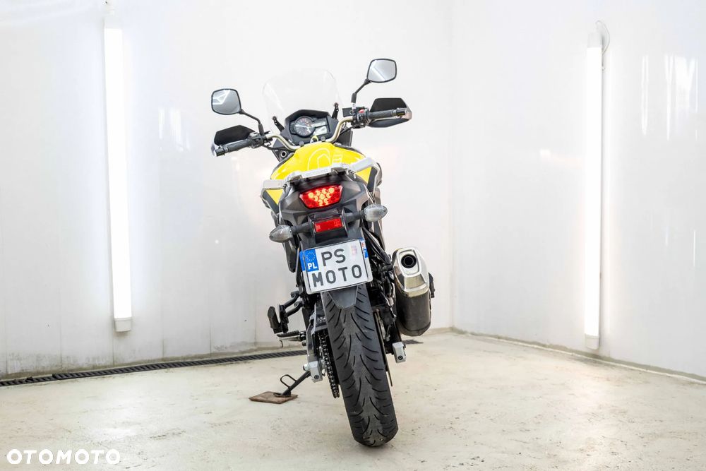 Suzuki V-STROM - 7