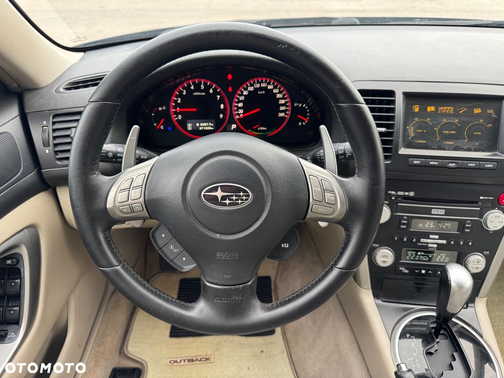 Subaru Outback 3.0R Automatik Exclusive - 16