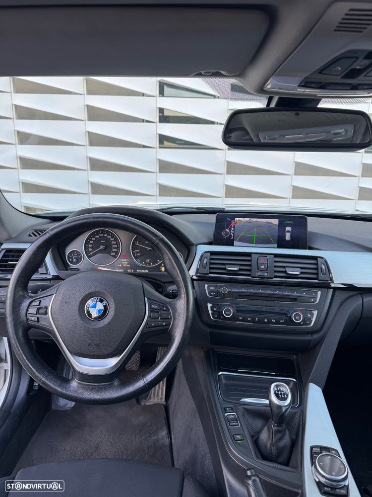 BMW 318 d Line Sport - 8