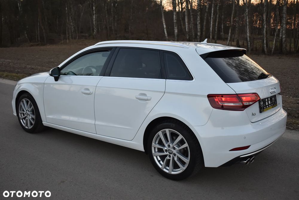Audi A3 Sportback 2.0 TDI Edycja Specjalna - 9