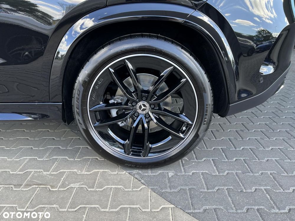 Mercedes-Benz GLE - 22