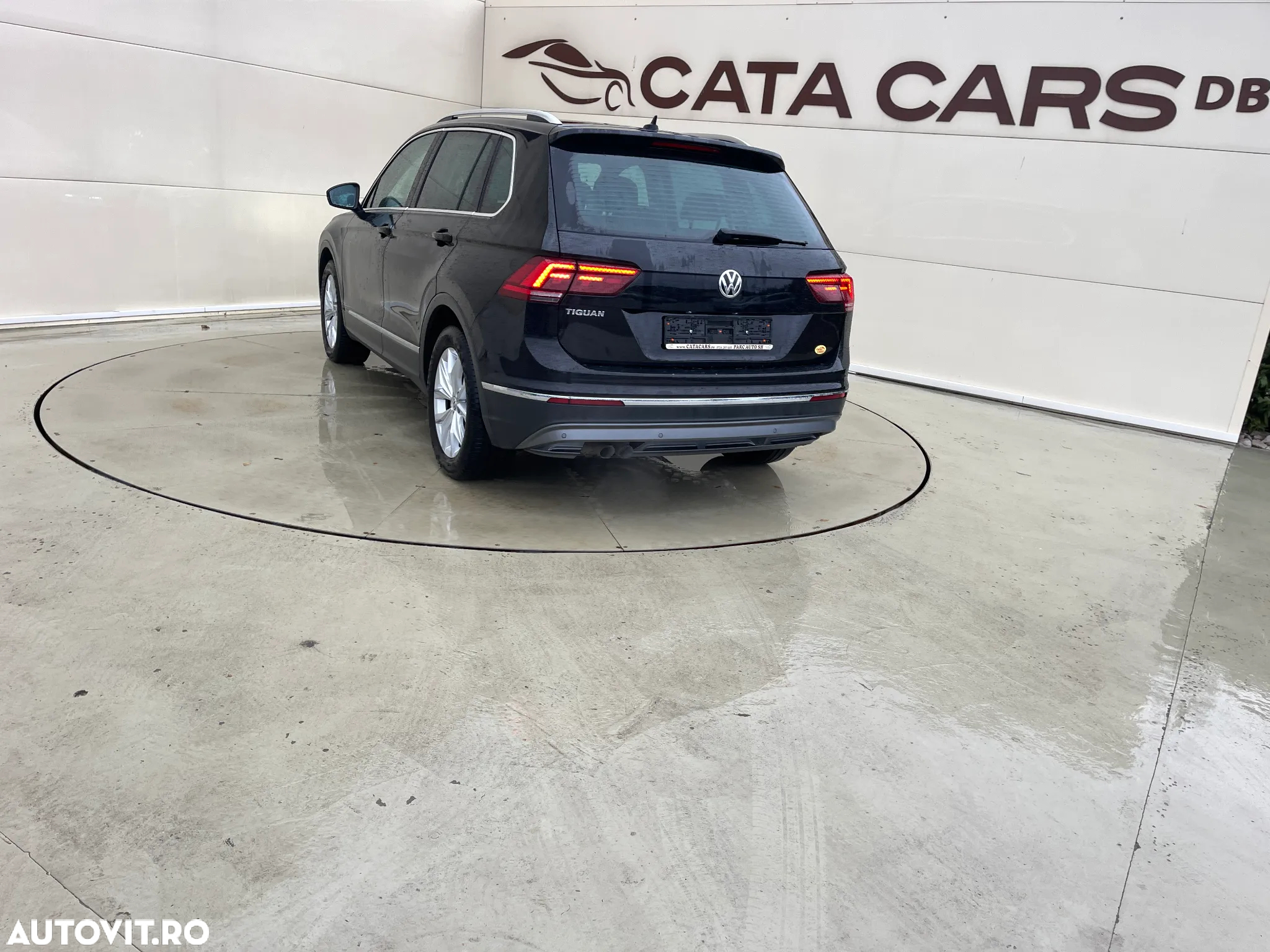 Volkswagen Tiguan 2.0 TDI SCR (BlueMotion Technology) DSG Comfortline - 11