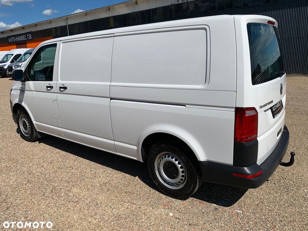 Volkswagen Transporter - 11